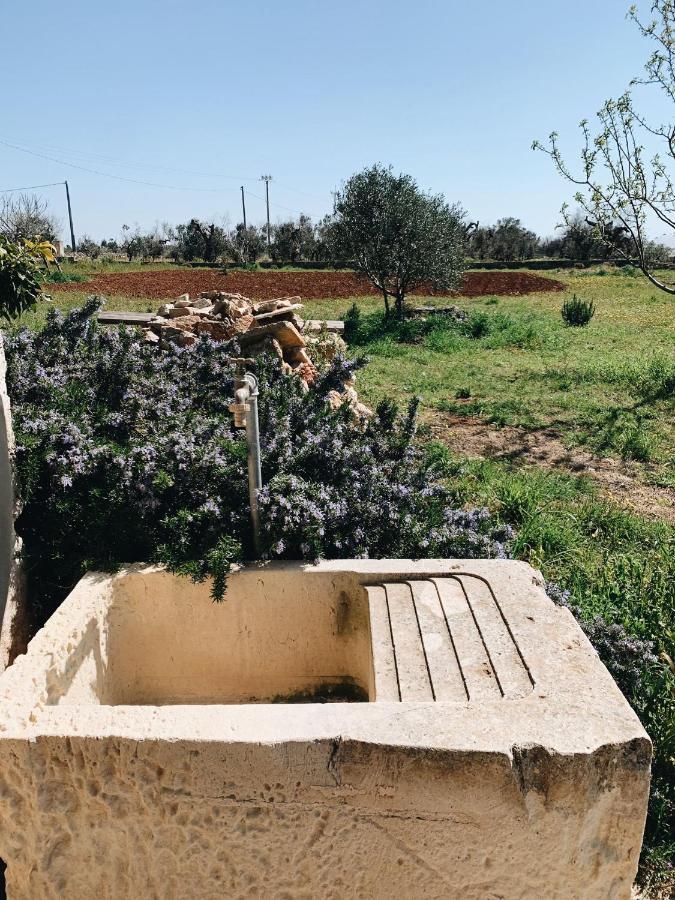 Гостевой дом Trullo Contrada Stracca Аллисте Экстерьер фото