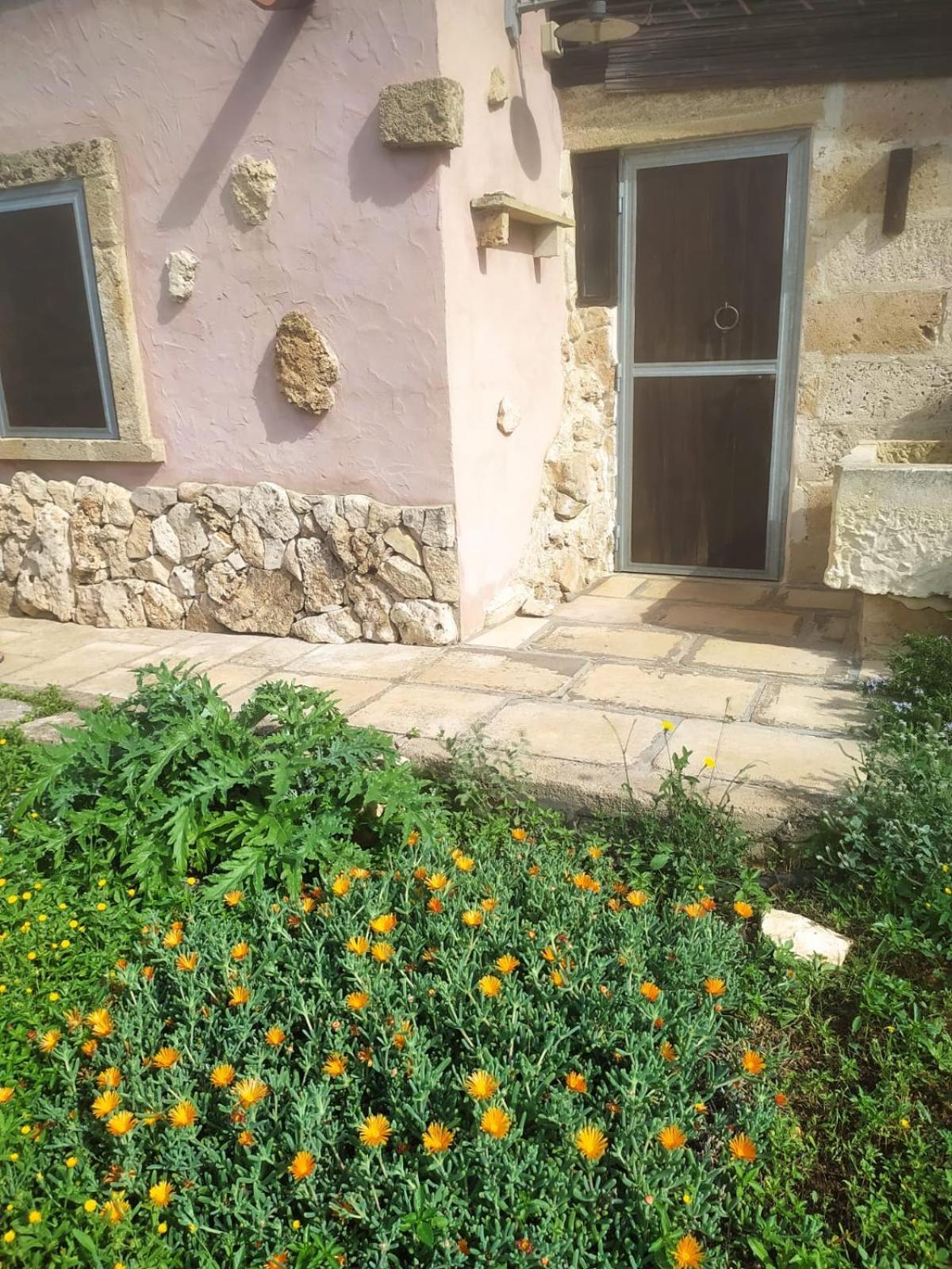 Гостевой дом Trullo Contrada Stracca Аллисте Экстерьер фото